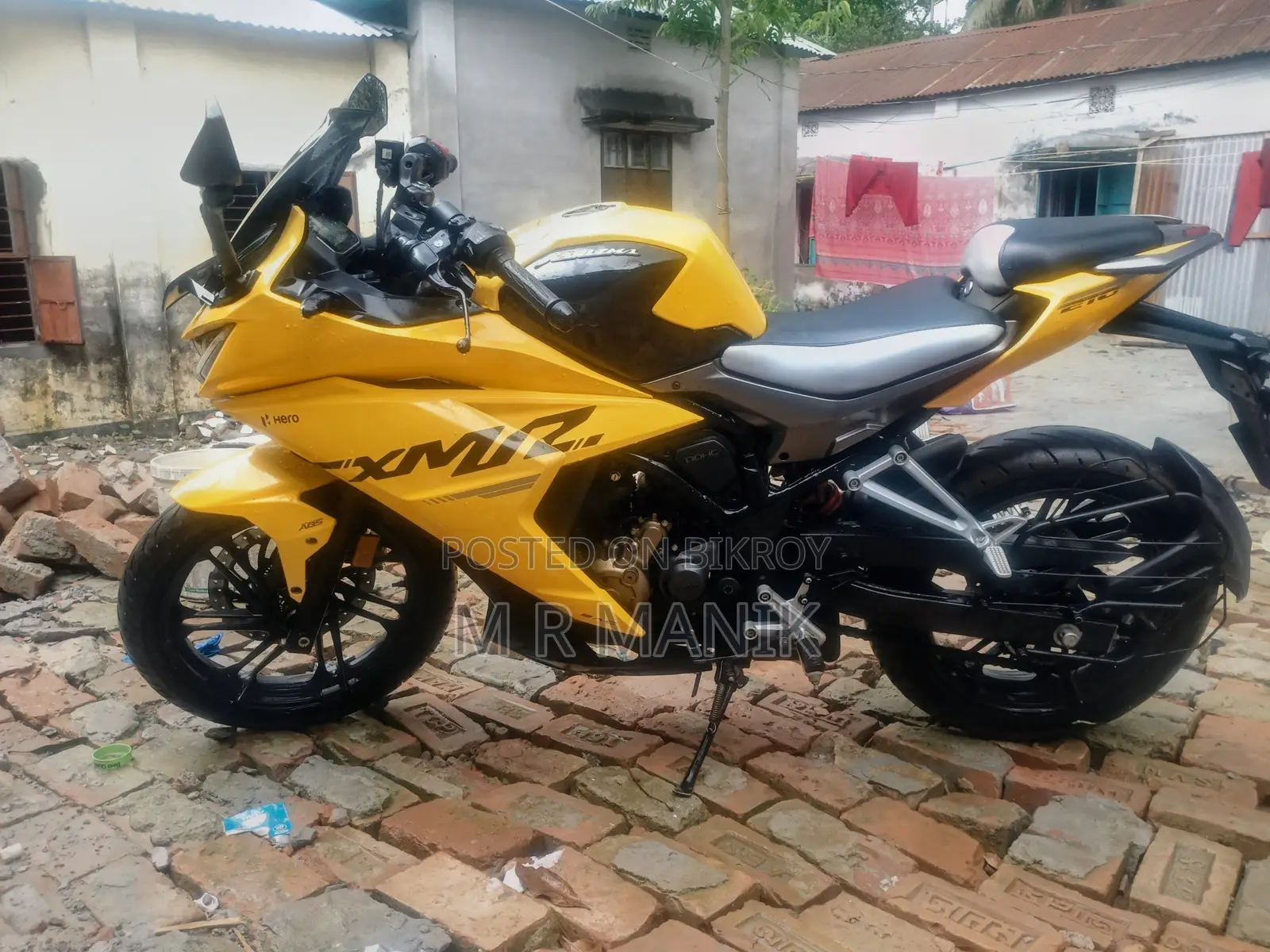 Hero Karizma XMR 210 2024 Yellow