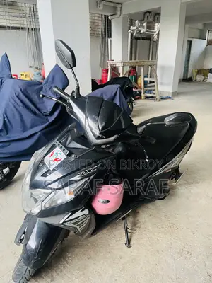 হোন্ডা ২০১৯ ব্ল্যাক