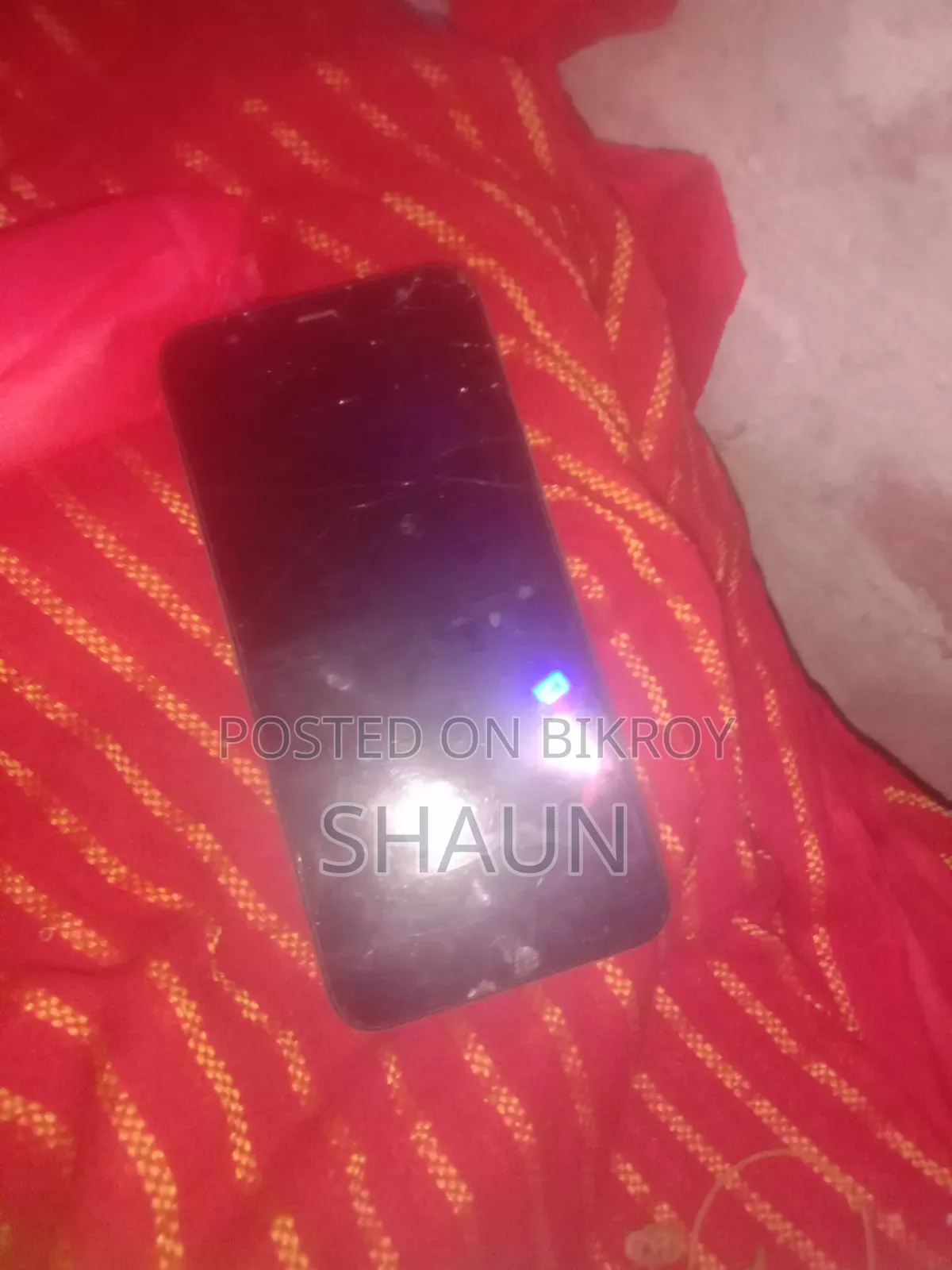 Samsung Galaxy J4 Plus 32 GB Gold
