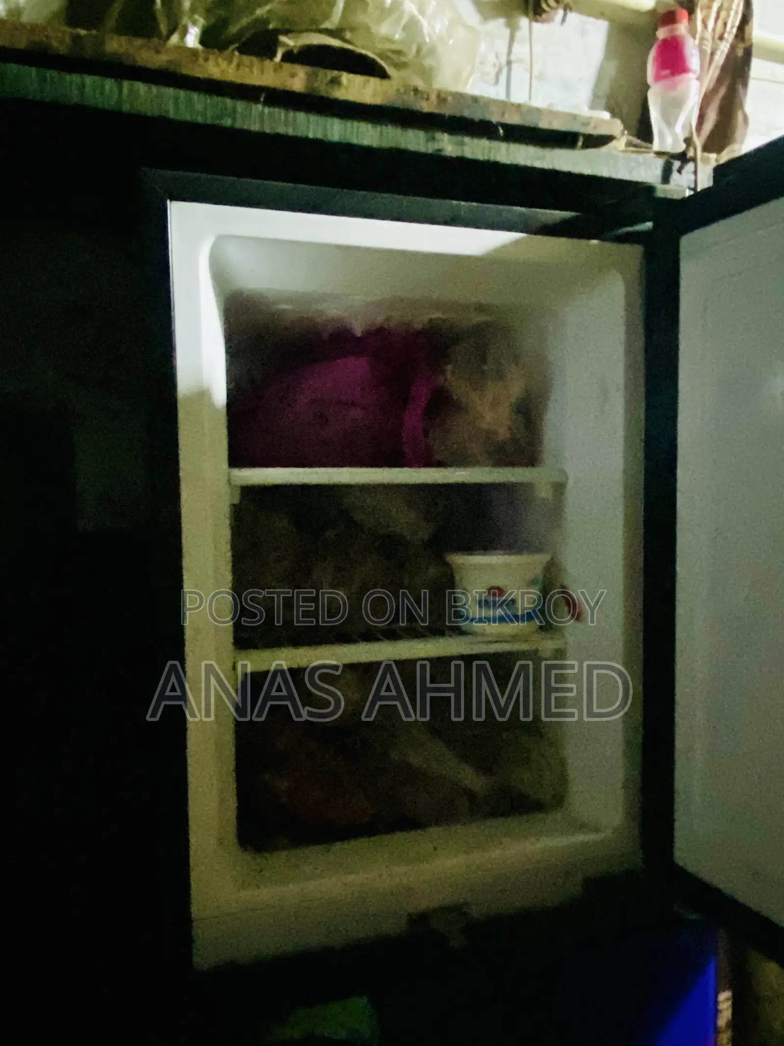 Refrigerator