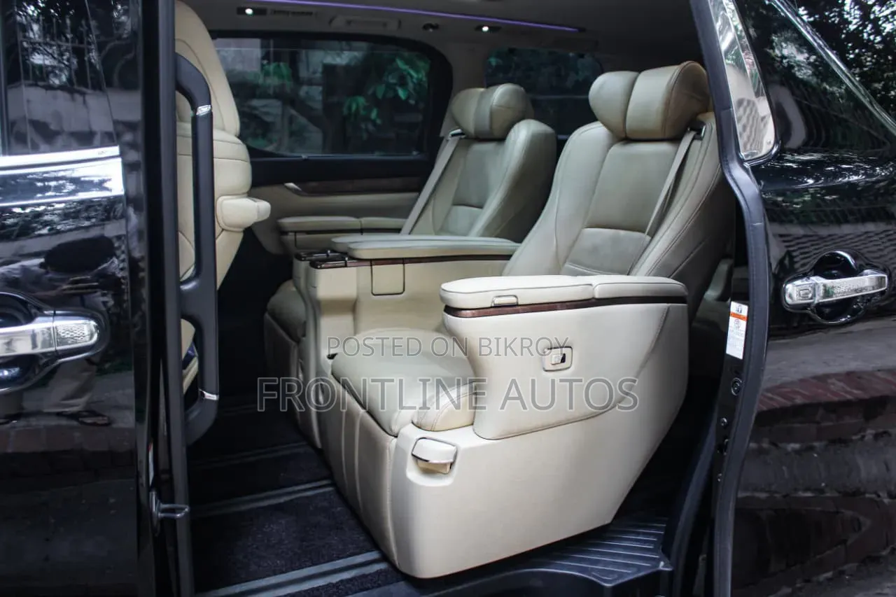 Toyota Alphard 2015 Black