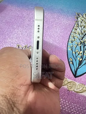 Apple iPhone 13 128 GB White