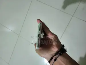 ইএল ১২৮ জিবি সাদা