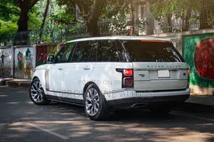 Rover 400 2019 White