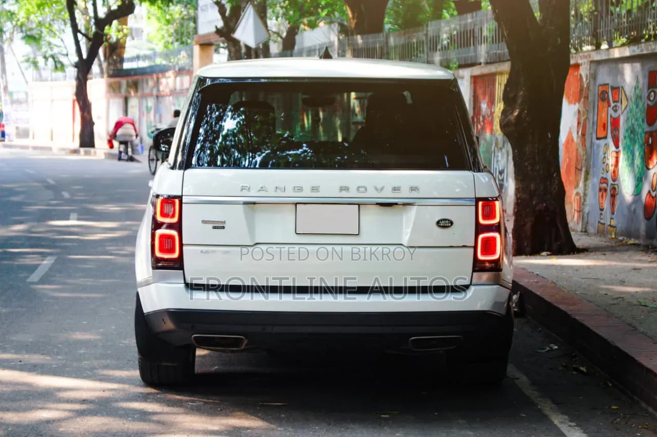 Rover 400 2019 White