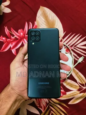 Samsung Galaxy A12 64 GB Black
