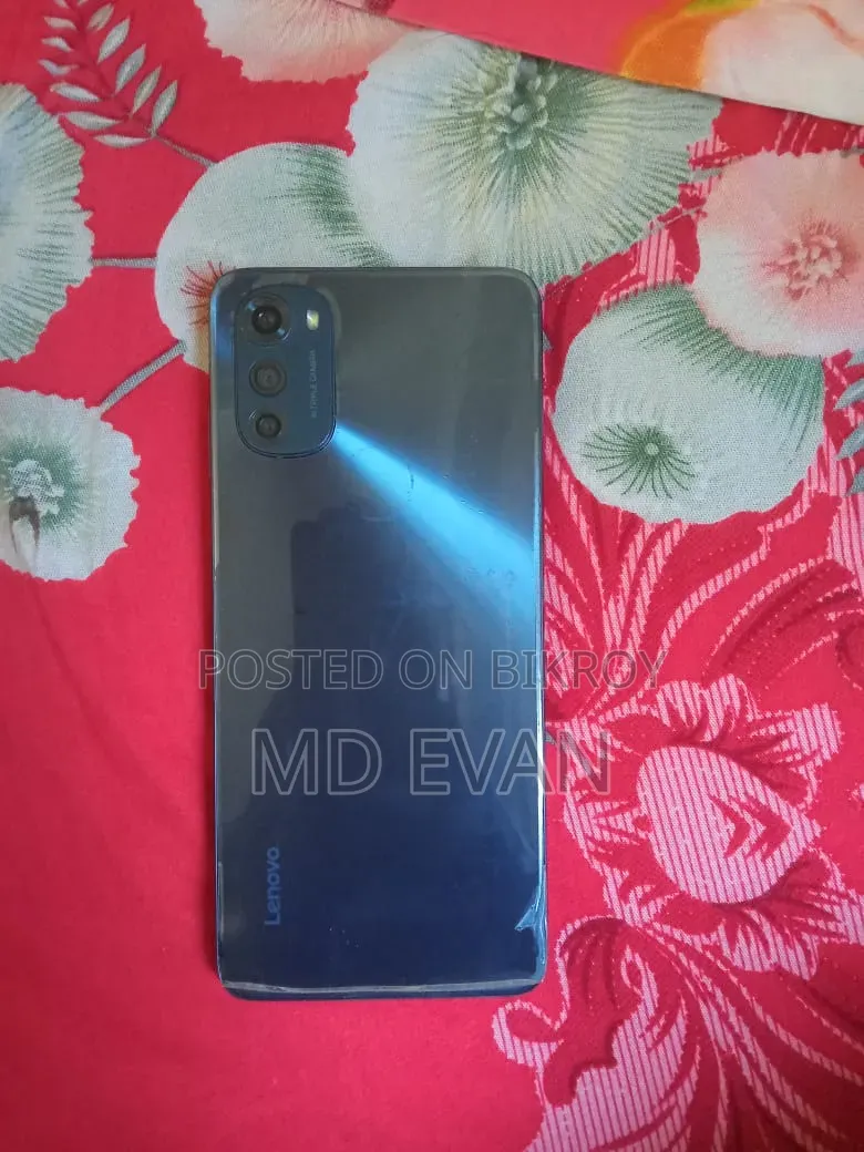Lenovo 4 GB Blue