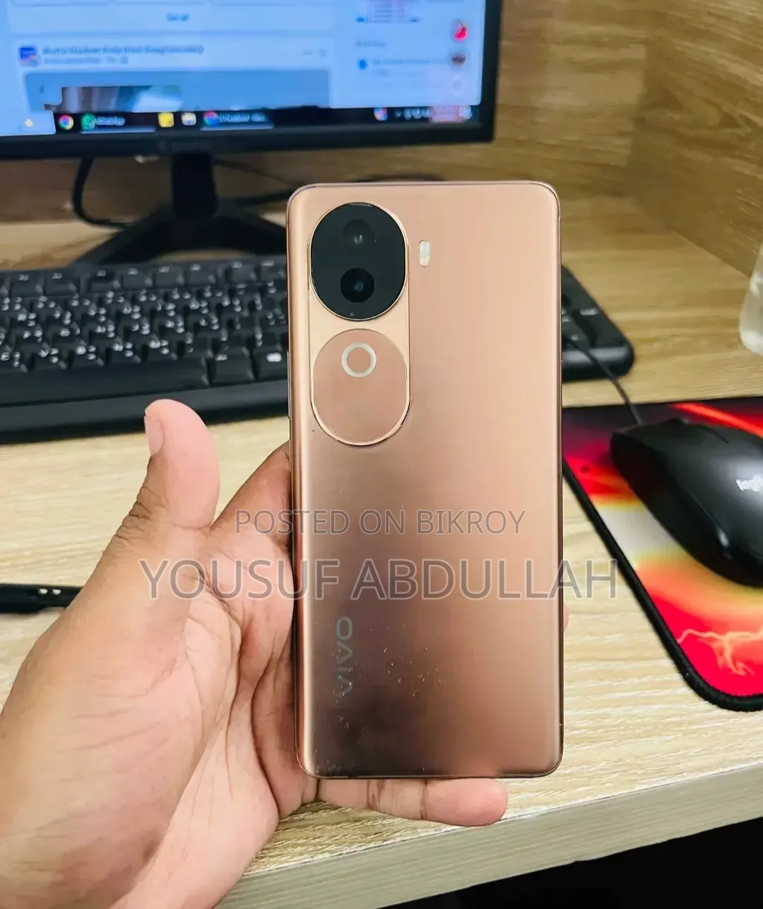 New Vivo V40e 256 GB Gold