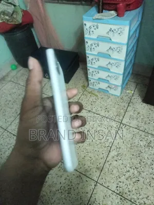 Oppo F17 128 GB White