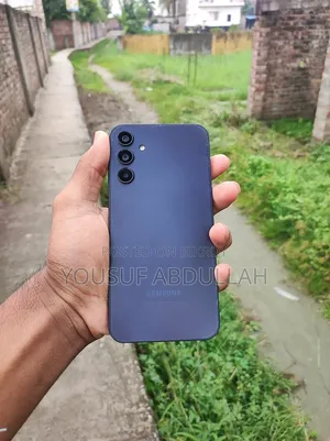 স্যামসাং গ্যালাক্সি এ১৫ ৫জি ২৫৬ জিবি নীল