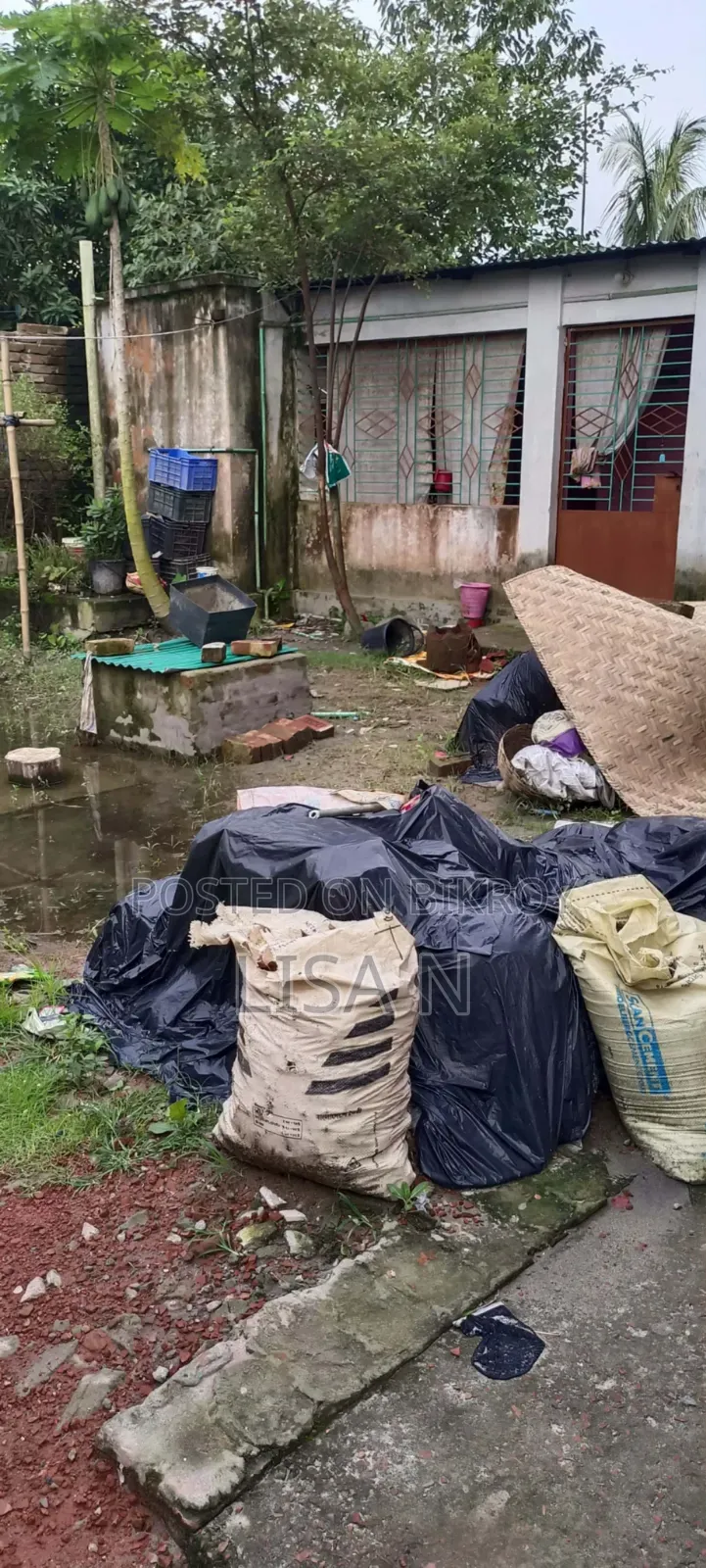 3bdrm House in House With Land For, Mymensingh Sadar for sale