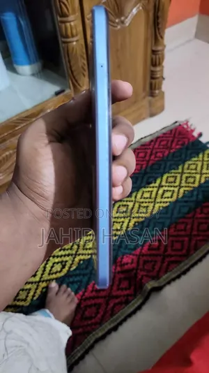 ওপ্পো এ১৭কে ৬৪ জিবি সিলভার