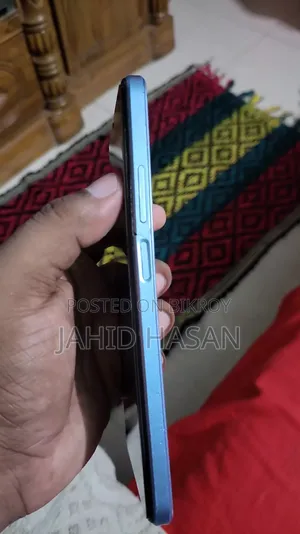ওপ্পো এ১৭কে ৬৪ জিবি সিলভার