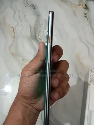টেকনো ক্যামন ৪০ প্রো ৪জি ২৫৬ জিবি গ্রিন