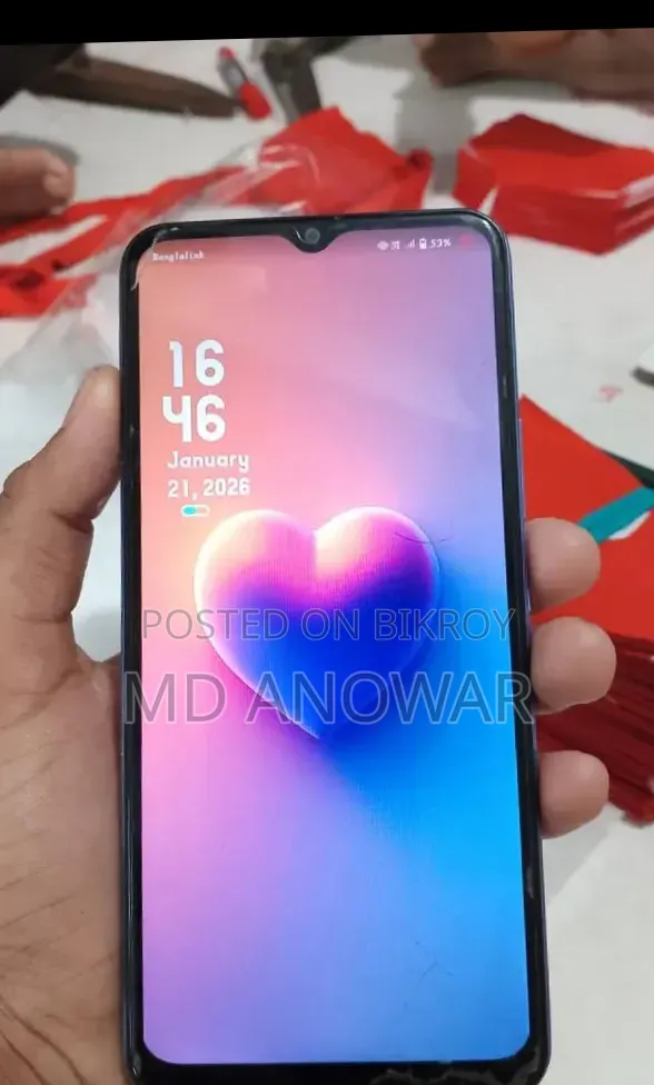 Vivo Y02 32 GB Silver