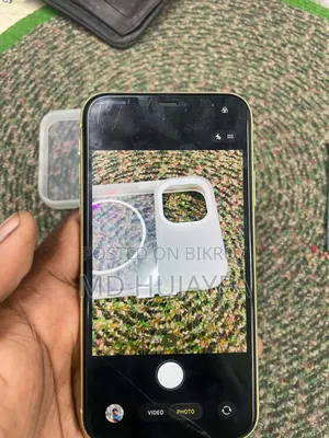 Apple iPhone 11 64 GB Gray