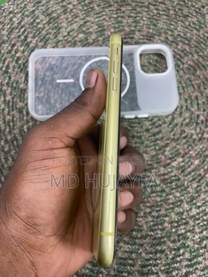 Apple iPhone 11 64 GB Gray