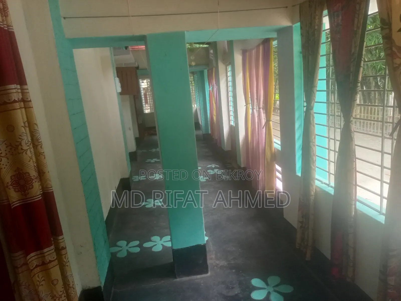 গাইবান্ধা সদরে ৫ বেডরুমের ফার্নিশড বাড়ি বিক্রয়ের জন্য