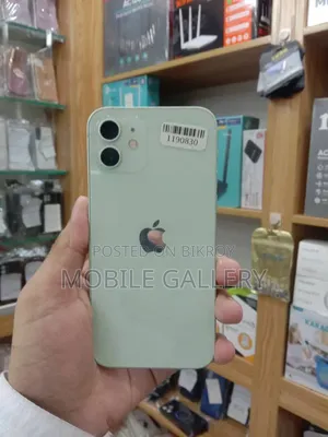 অ্যাপল আইফোন ১২ ১২৮ জিবি