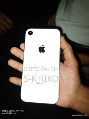 Apple iPhone XR 128 GB White