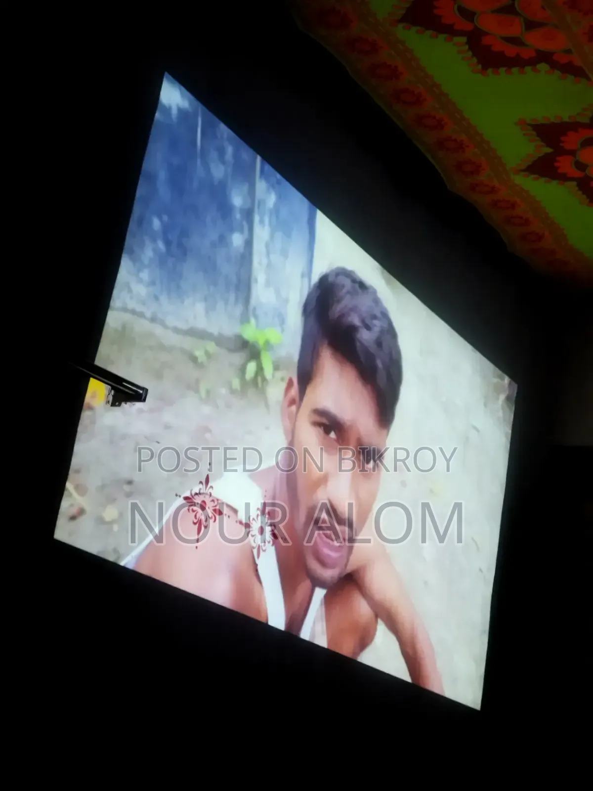প্রোজেক্টর