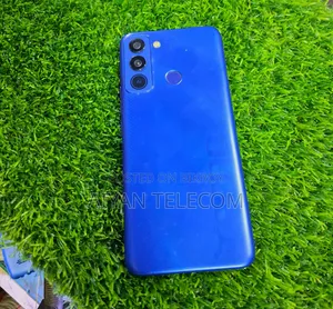 Tecno 32 GB Blue