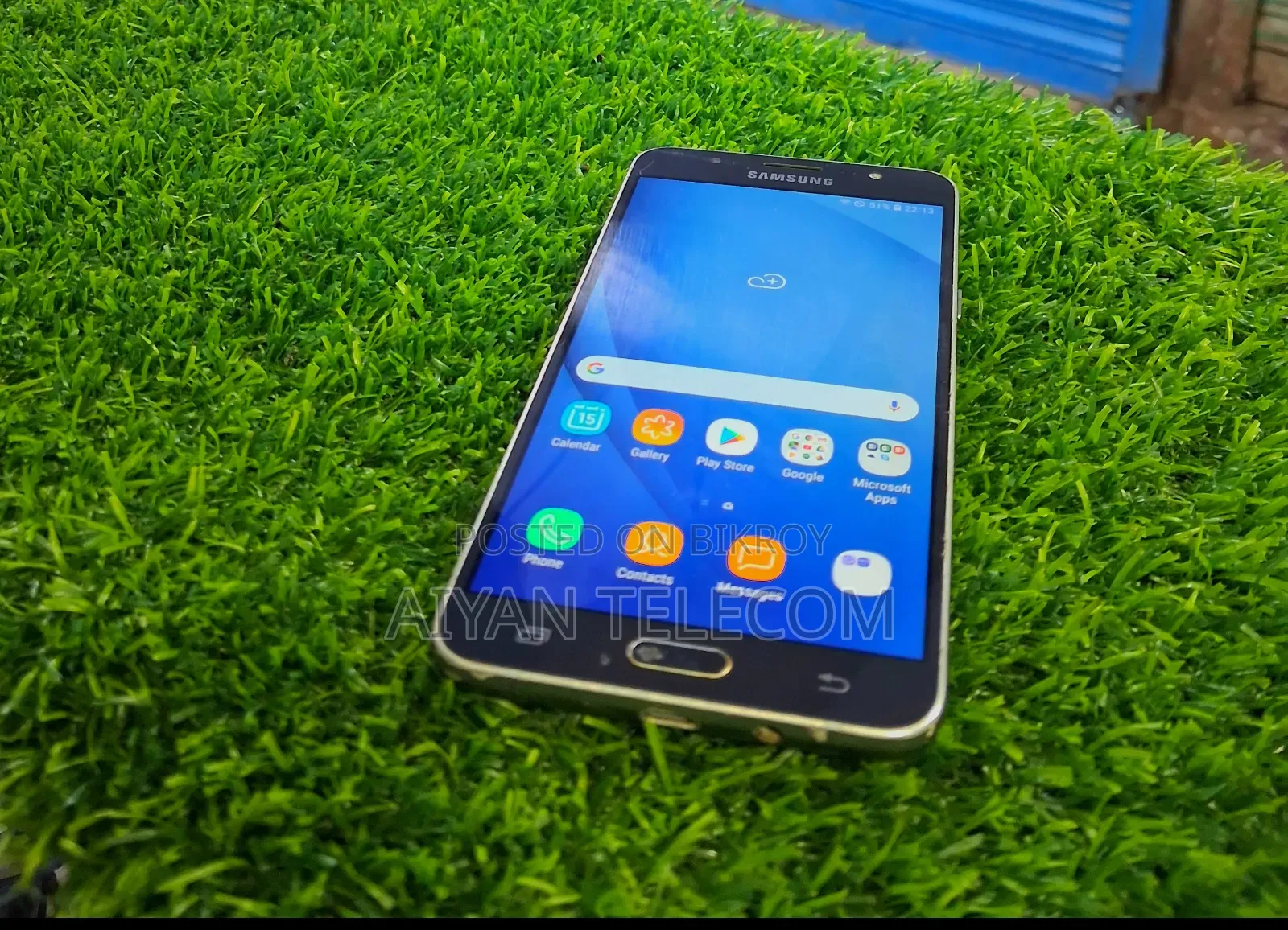 Samsung Galaxy J7 32 GB Black