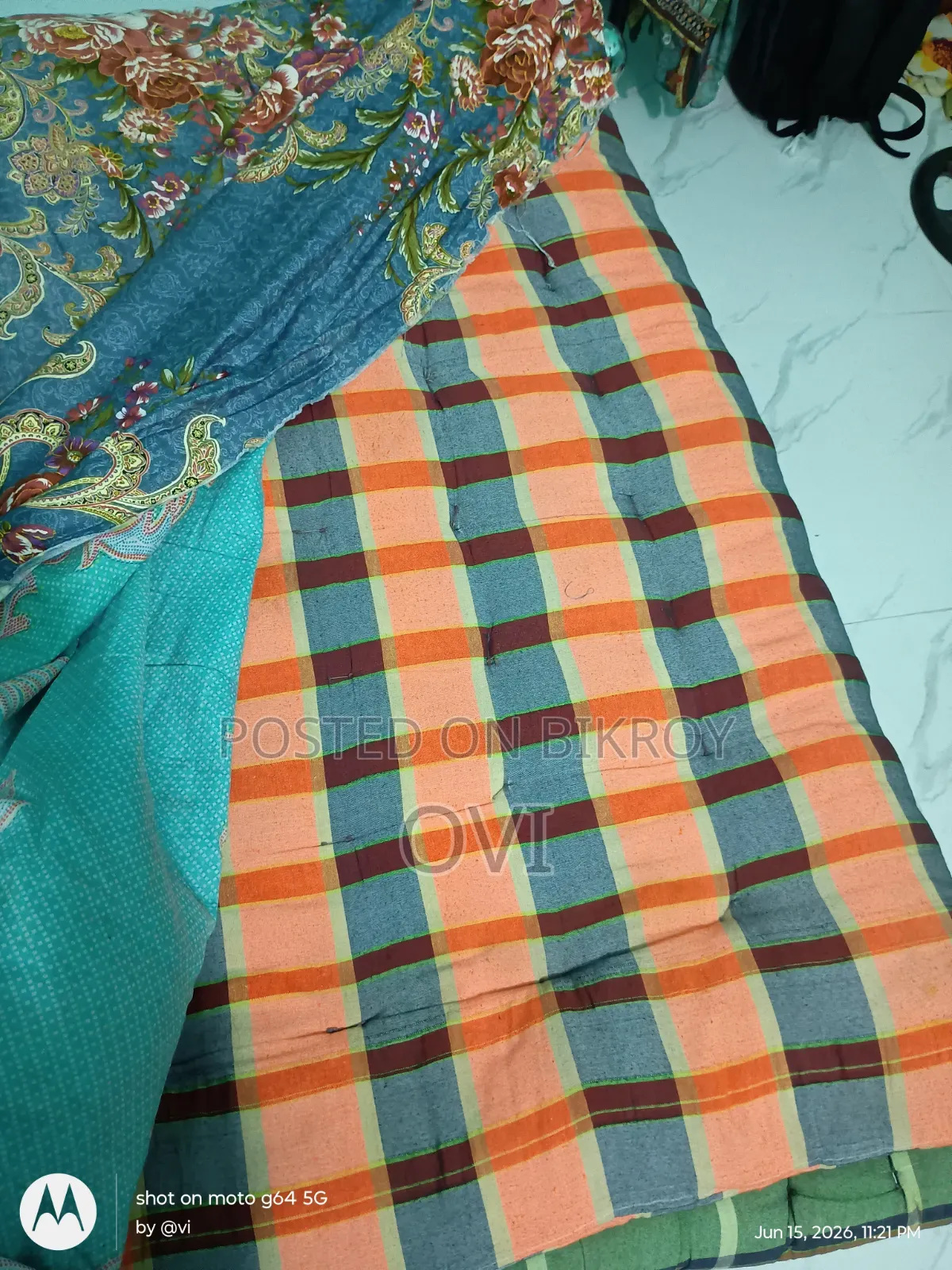 সেমি ডাবল স্টেইনলেস স্টিল বেড (তোষকসহ)