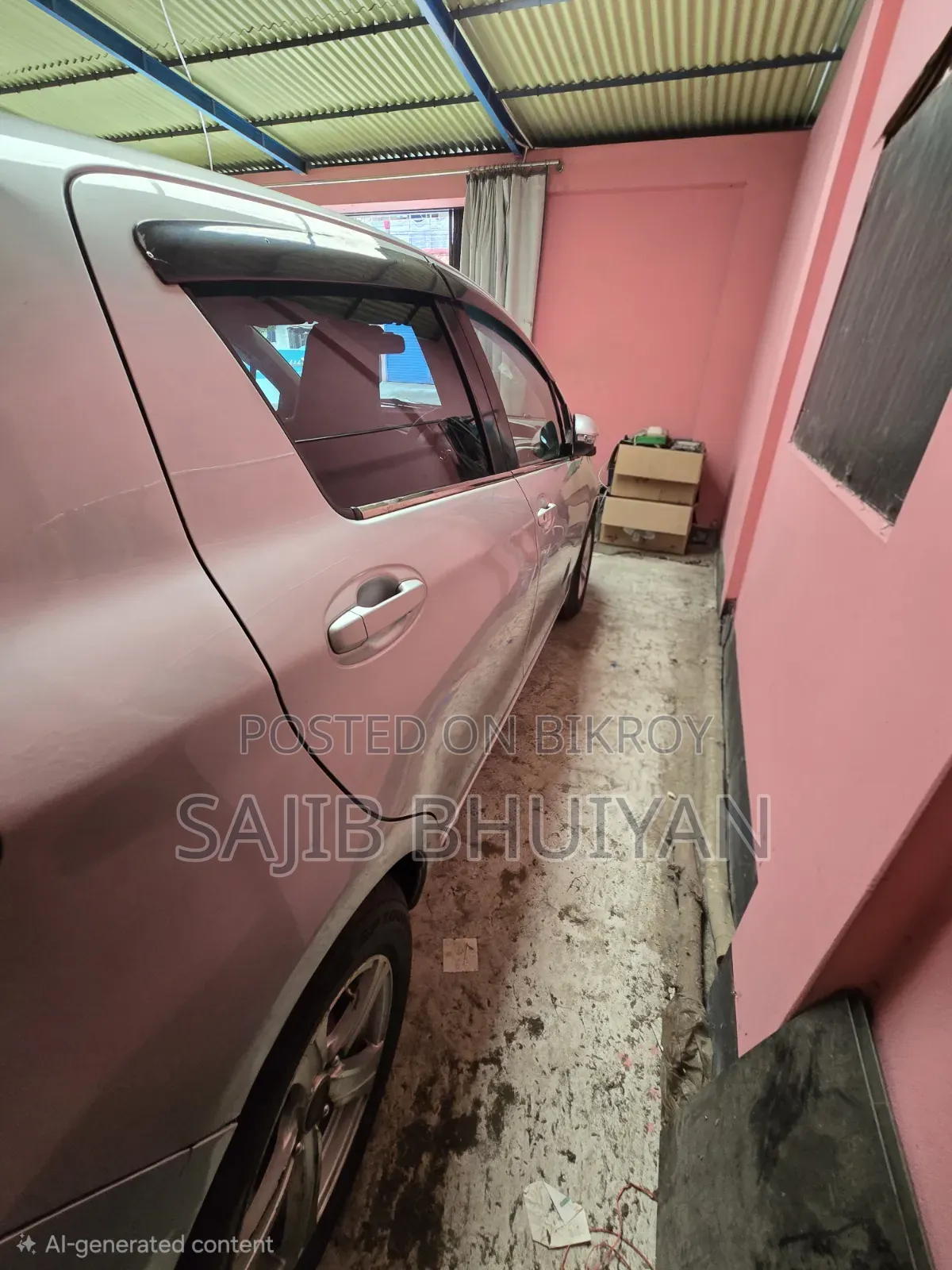 Toyota Vitz 2011 Silver