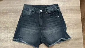 লেডিস শর্টস
