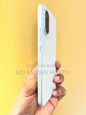 ওয়ানপ্লাস নর্ড সিই৫ ২৫৬ জিবি সাদা