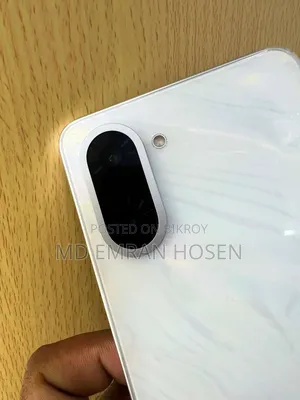 ওয়ানপ্লাস নর্ড সিই৫ ২৫৬ জিবি সাদা
