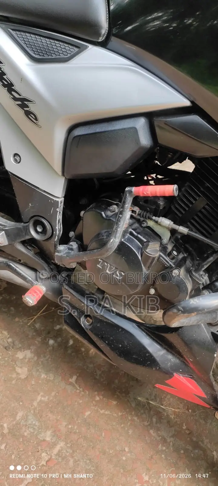 TVS Apache 160 4V 2022 Black