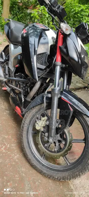 TVS Apache 160 4V 2022 Black