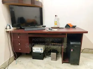 Computer Table