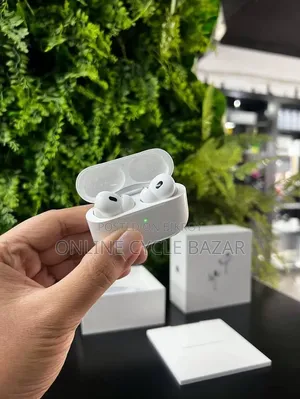 Airpods Pro 2nd Generation (Dubai Edition) White/Black