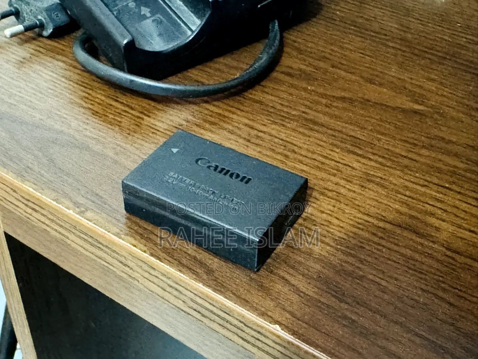 ক্যানন ৭৭ডি ৫০মিমি লেন্সসহ