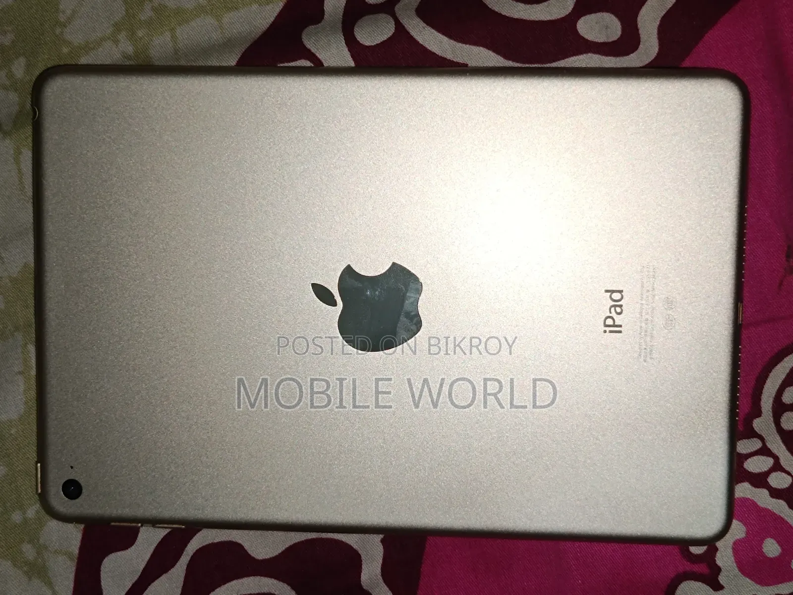 Apple iPad mini 4 64 GB Red