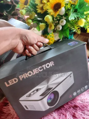 C9 Series Projector