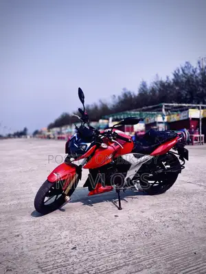 TVS Apache 160 4V 2023 Red
