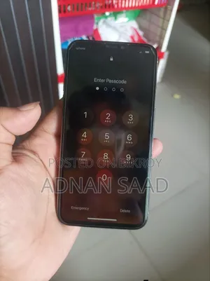 Apple iPhone XS 64 GB White
