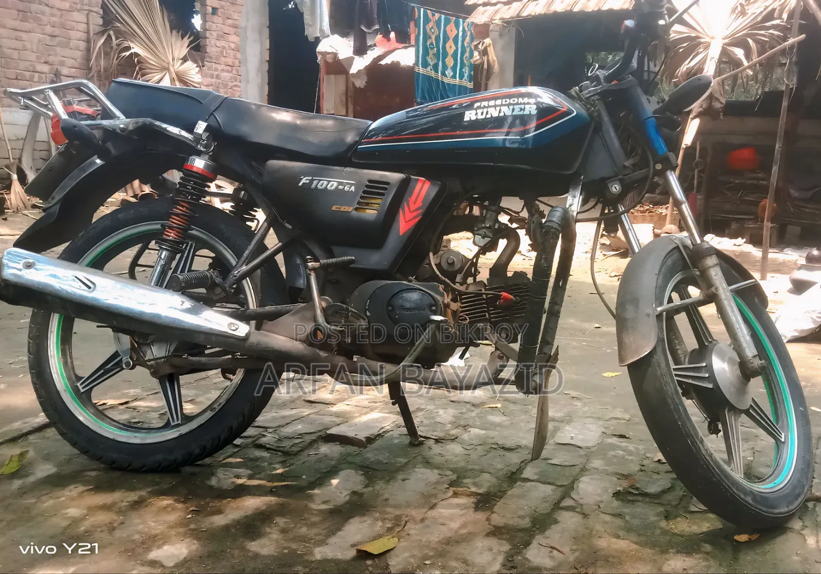 Runner F100 - 6A 2017 Black