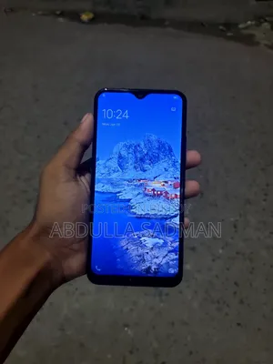 Vivo Y17 64 GB Blue