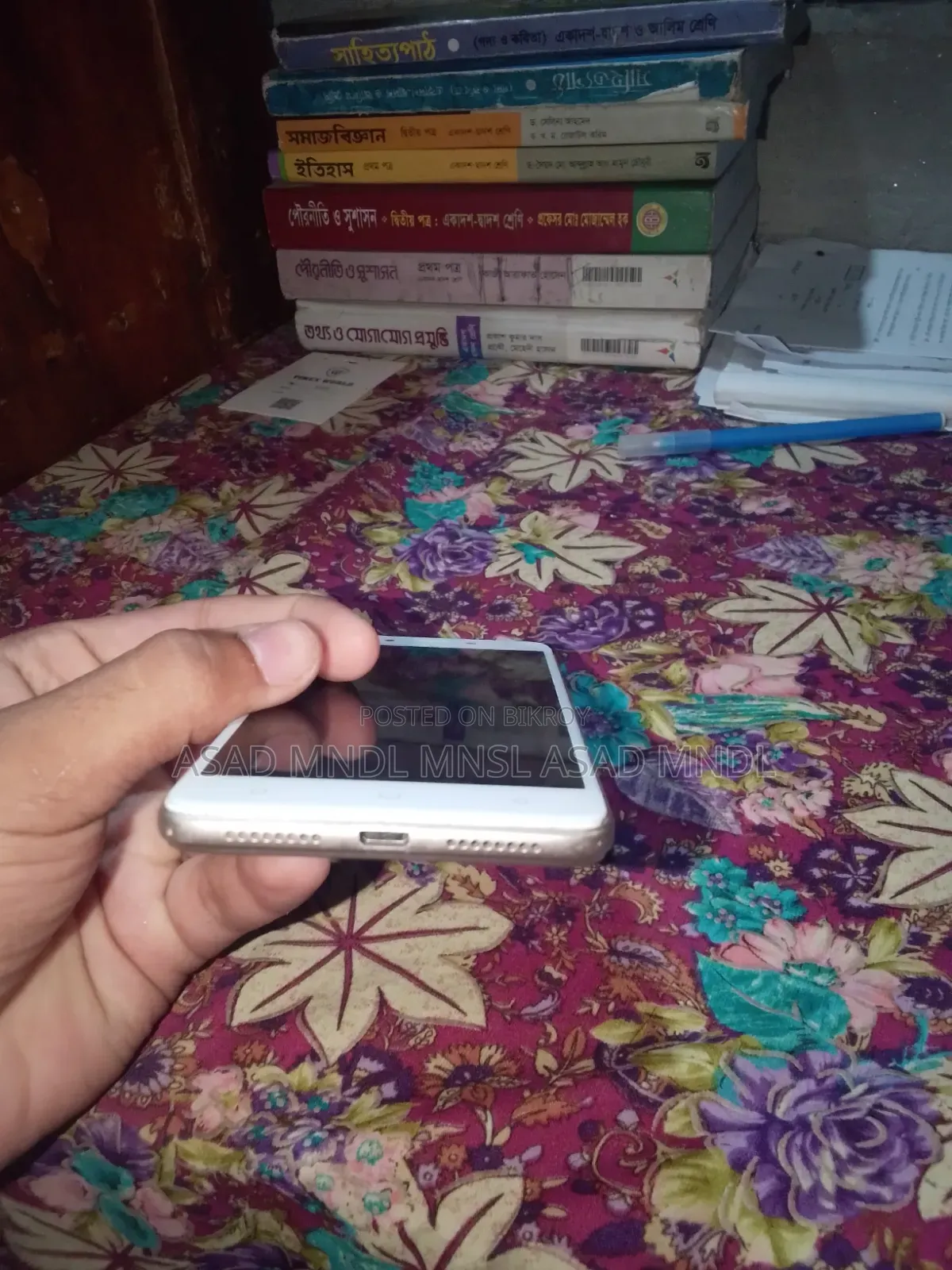 Oppo A37 16 GB Gold