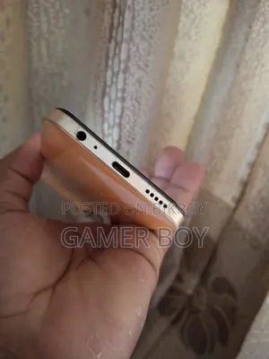 Vivo Y17s 128 GB Orange