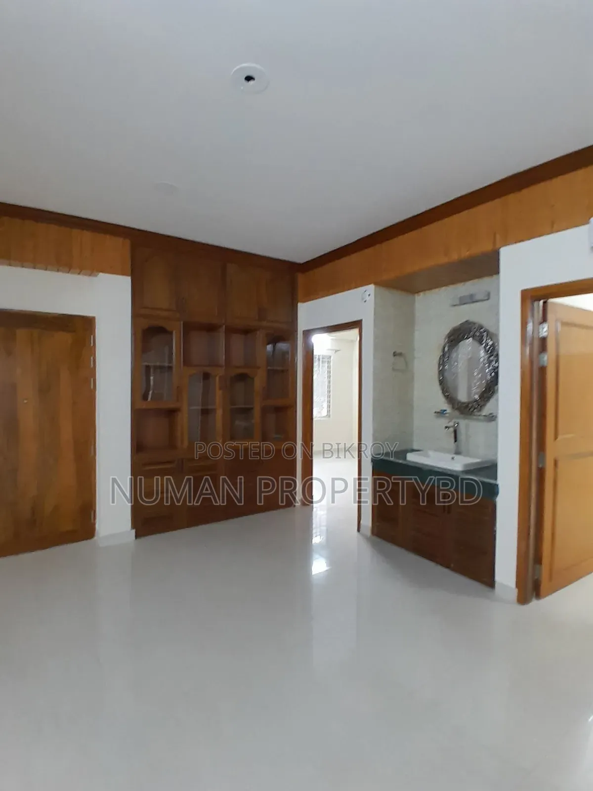4bdrm Apartment in Numan Property Bd, Basundhara for rent