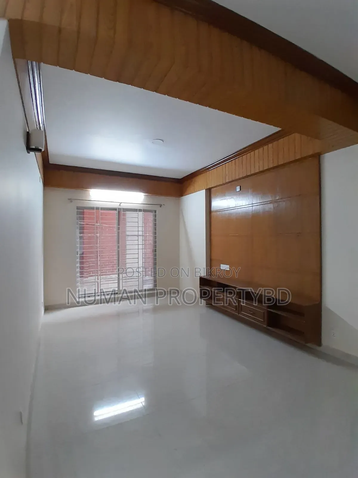 4bdrm Apartment in Numan Property Bd, Basundhara for rent