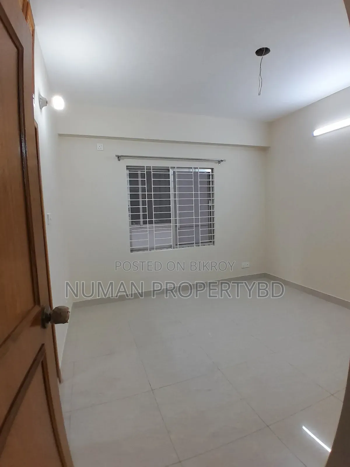 4bdrm Apartment in Numan Property Bd, Basundhara for rent