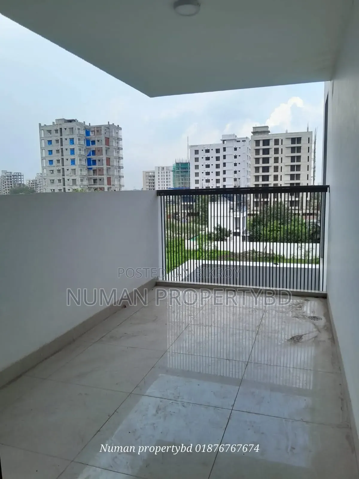 3-bedroom Apartment in Numan Property Bd, Basundhara for Rent
