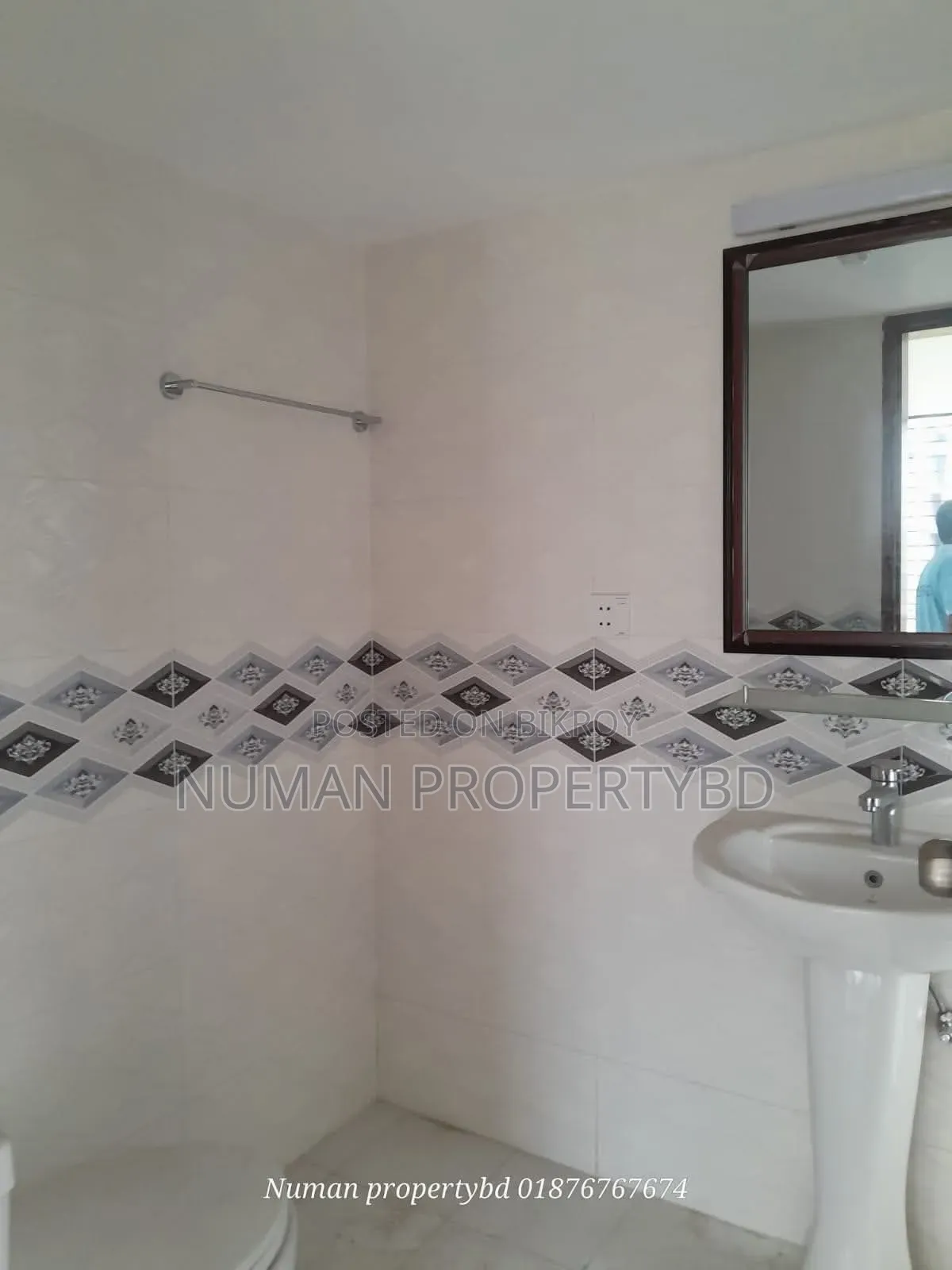 3-bedroom Apartment in Numan Property Bd, Basundhara for Rent